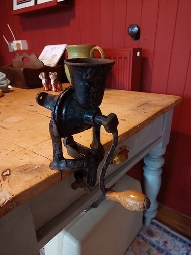 Antique cast iron - antique,