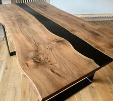 TAVOLO IN NOCE MASSICCIO