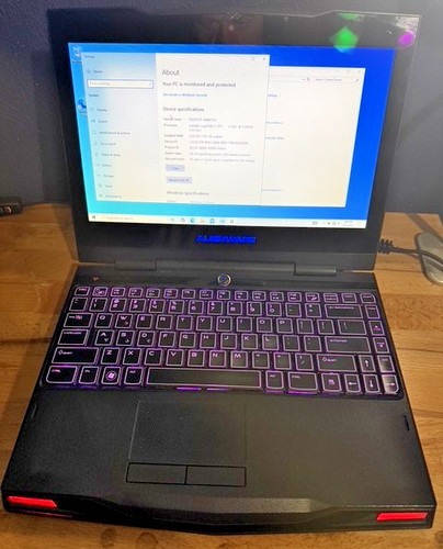 Alienware m11x 6 - m11x, r3