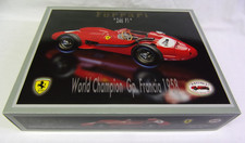 Kit kit kit 1:20 Revival -