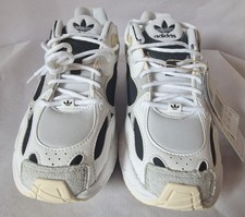 ​Adidas Astir Bianco Nero UK
