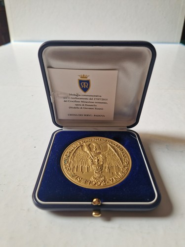 Medaglia commemorativa - , in