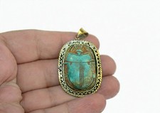 Raro ciondolo scarabeo antico