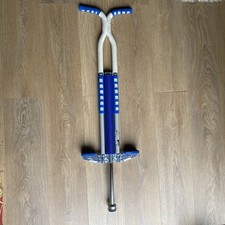 Think Gizmos Pogo Stick bambini/adulti. Colore blu, beige, argento. Ottime condizioni