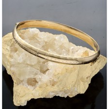 BRACCIALE RIGIDO  IN ORO