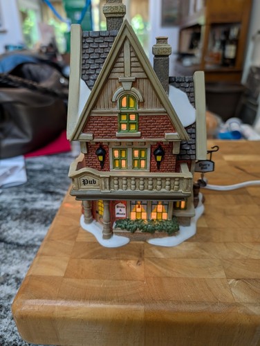 Dept dickens village - dickens,