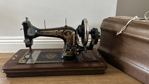 Macchina cucire vintage - da,