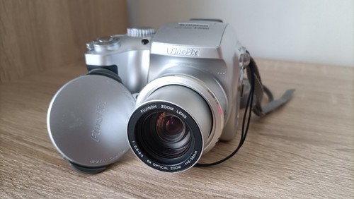 Fujifilm finepix s304 digitale - fujifilm,