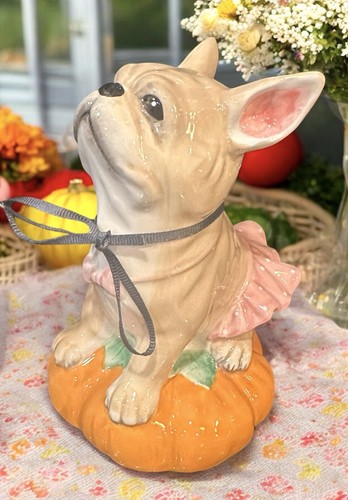 Blue sky clayworks bulldog - sky,