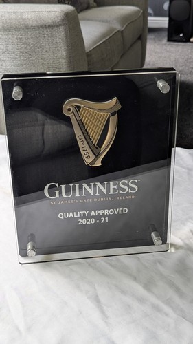 Guinness quality approved pub - approved,