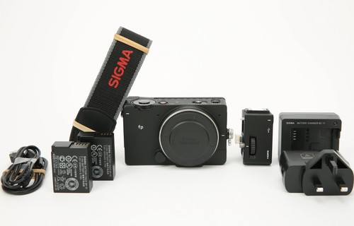 Fotocamera mirrorless sigma - mirrorless, fp