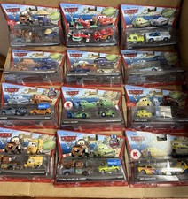 LOTTO 12 Disney Pixar Cars 2