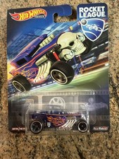 Hot Wheels Premium Rocket
