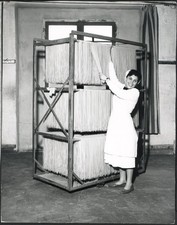 Foto vintage Essicatura degli spaghetti anni 50 Ft 37514 - Stampa 24x30 cm