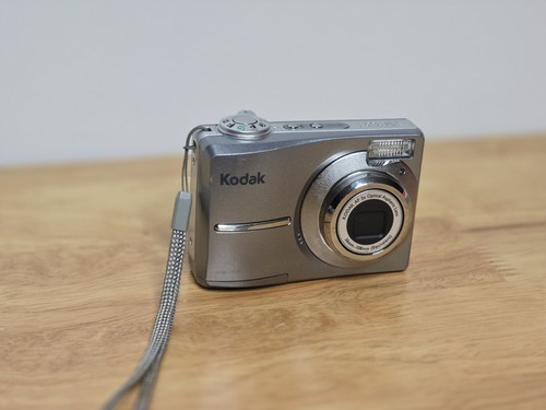Fotocamera digitale kodak - fotocamera, easy