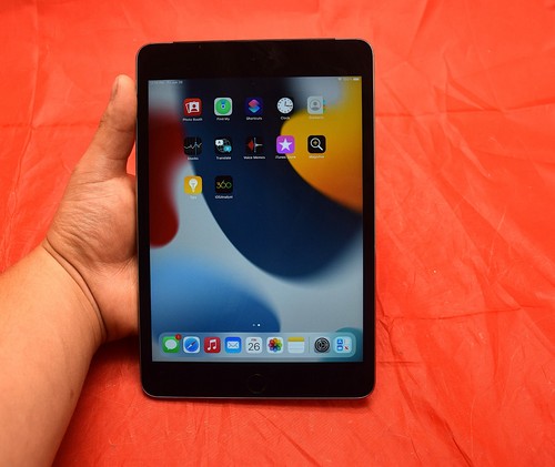 Apple ipad mini - 4,, gb