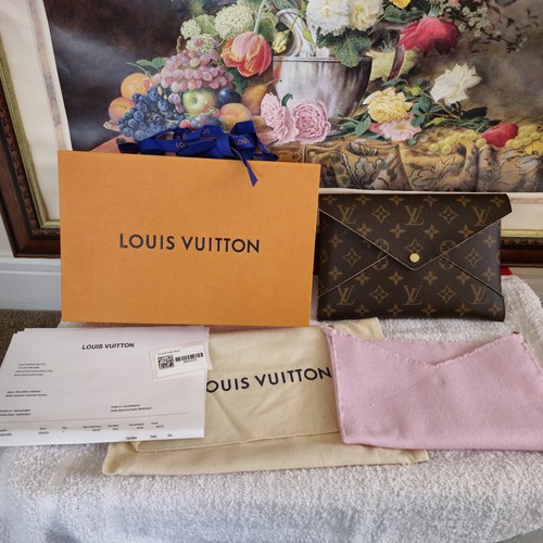 Pochette grande louis - grande, vuitton