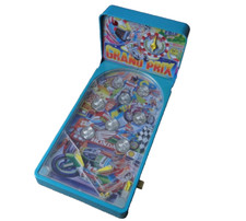 Vecchio flipper da tavolo