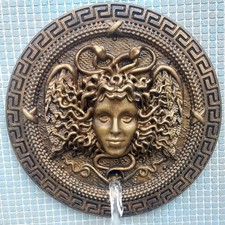 fontana testa di medusa