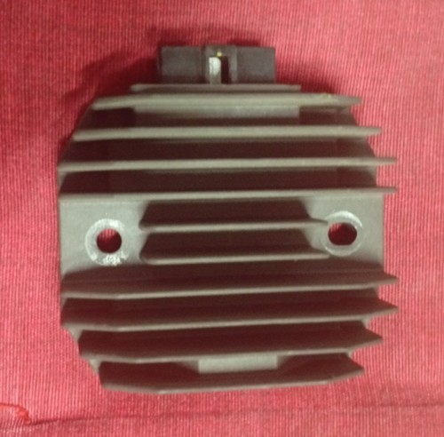 Regolatore tensione scooter - di,