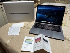 Apple MacBook Air 13.3" (128GB SSD, Intel Core i5 5.ª generazione, 1,6 GHz, 8GB)