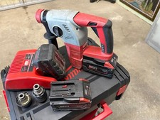 Milwaukee  M28 demolitoreperforatore a batteria professionale