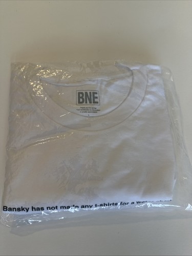 Maglietta bne fake banksy - maglietta,