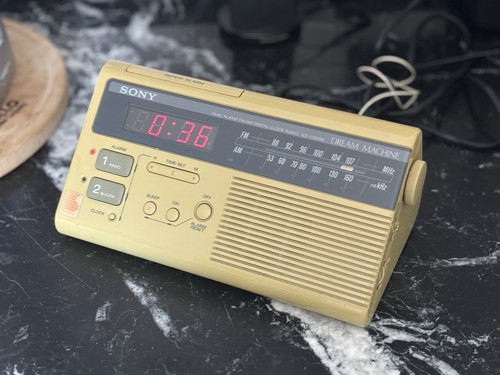 Radiosveglia vintage sony - radiosveglia,