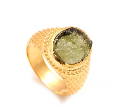 Anello uomo ovale moldavite