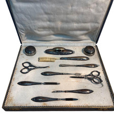 Antico set manicure Chester