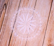 Centrino bianco rotondo