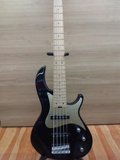 Basso elettrico 5 corde ARIA