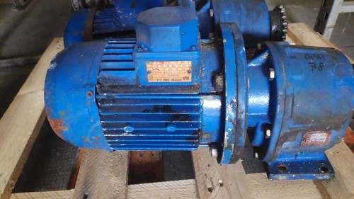 Motore elettrico trifase - motore,