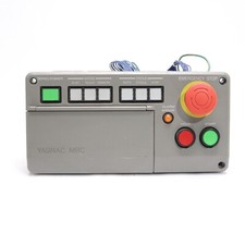 YASKAWA YASNAC MOTOMAN ROBOT