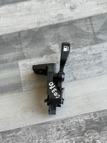 Toyota prius 2008 fuel lever - prius,