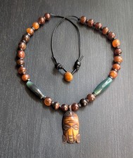 Collana con ciondolo maschera