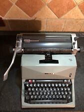 Macchina da scrivere - Olivetti 82 Diaspron