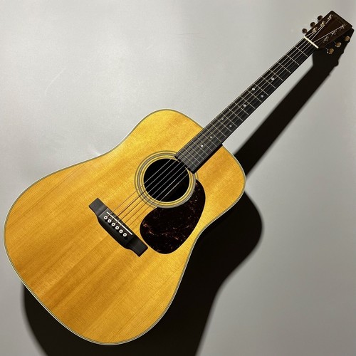Chitarra acustica martin - acustica, d-28