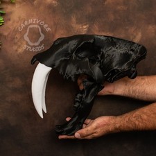 Lifesize sabertooth tiger