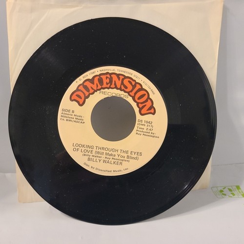 Billy walker looking through - billy,