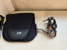Corpo Daiwa 18 Exist LT2500S