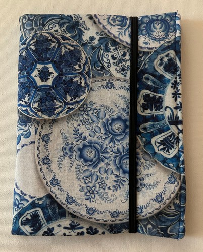 Blue plate design - design, case