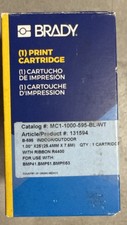 Brady Cartuccia di stampa a nastro per etichette MC1-1000-595-BL-WT, bianco su blu, 1,0" x 25 piedi