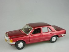 Gama 1/24 Mercedes 450 SE 350