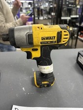 Avvitatore a percussione