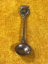 particolare cucchiaino vintage da collezione