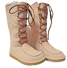Stivali stringati Ugg Whitley