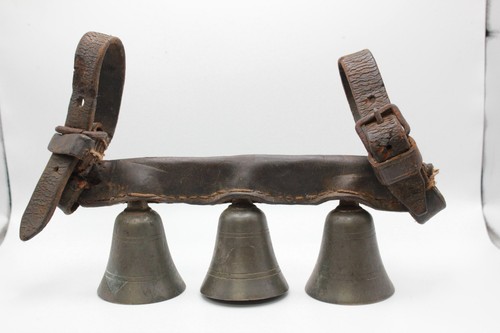 Antica campana tripla slitta - campana,