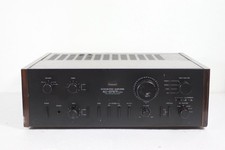 Amplificatore stereo integrato