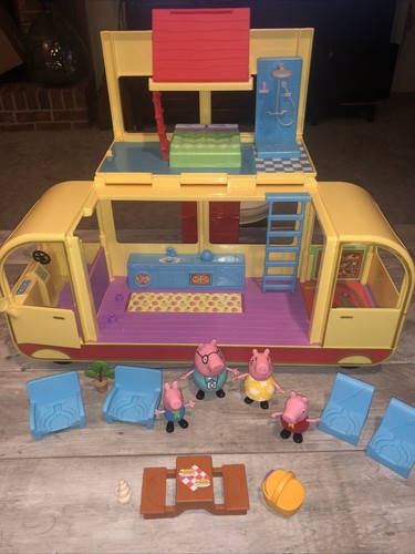 Peppa pig transforming camper - pig,